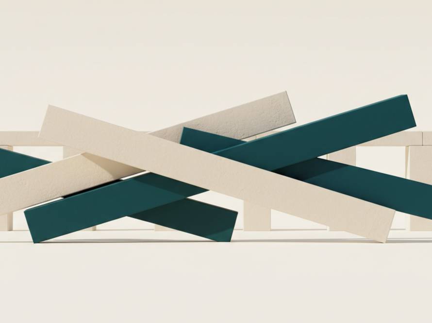 Teammitglieder in einer Diskussionsrunde, die konstruktiv widersprechen und psychologische Sicherheit zeigen